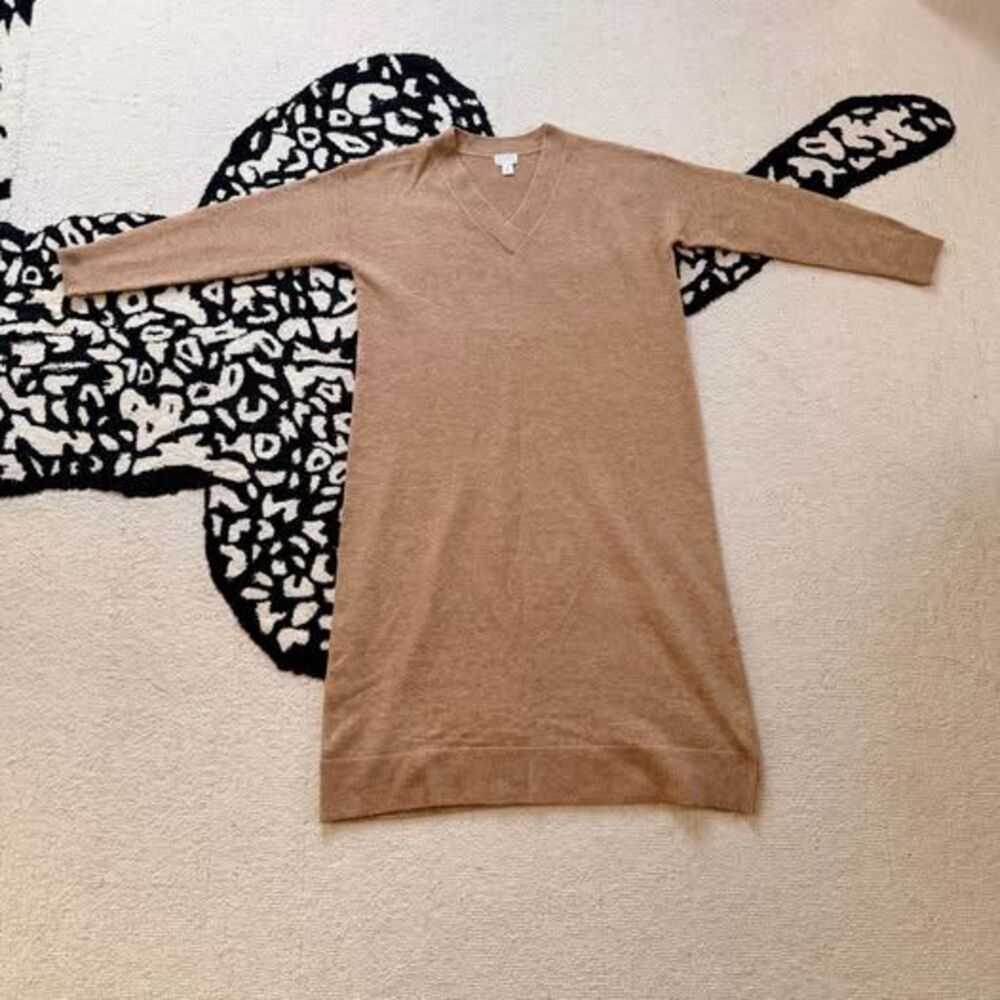 Caslon Camel V-Neck Fine Knit Sweater Dress Women’s Size L